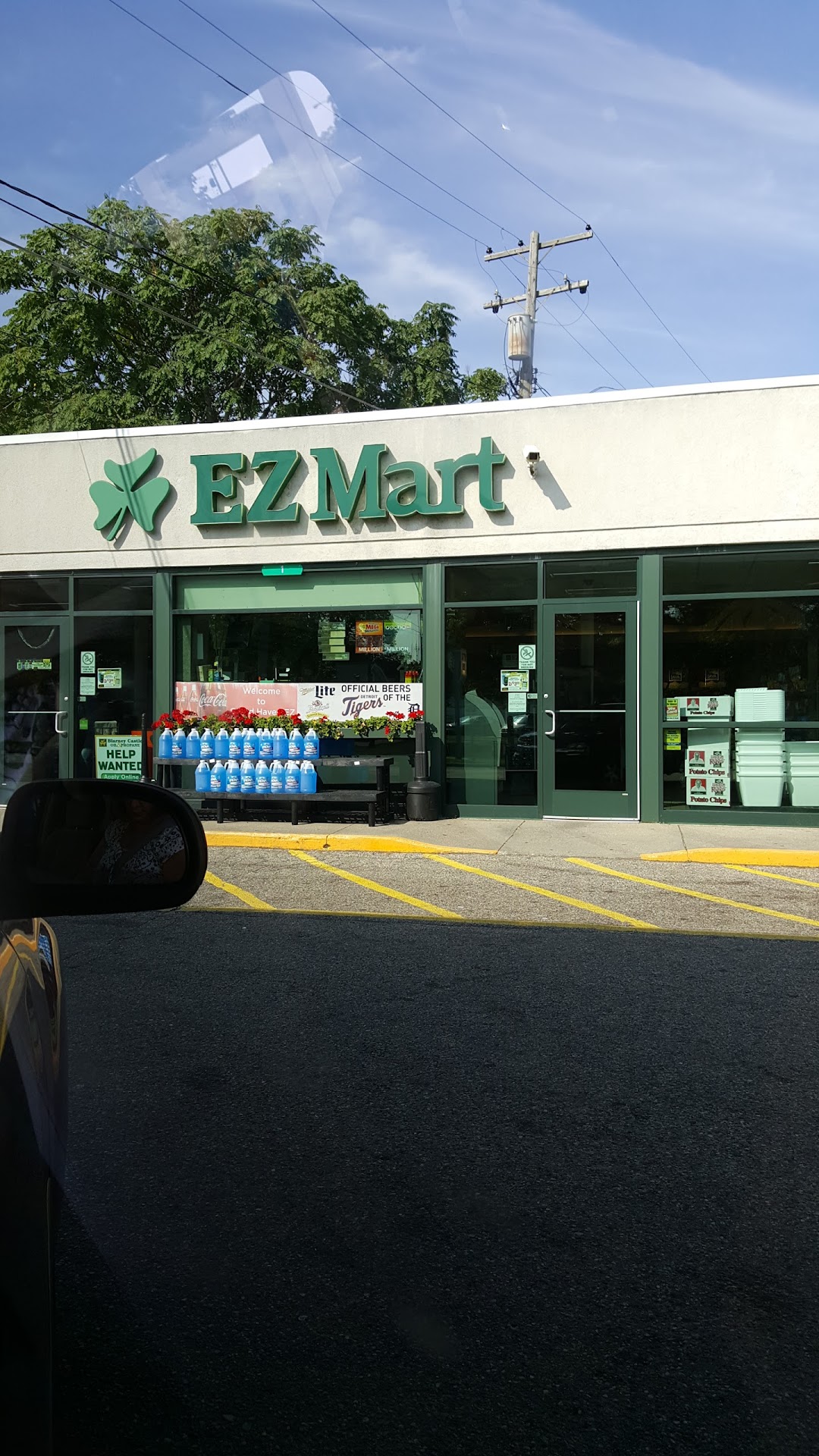Grand Haven EZ Mart
