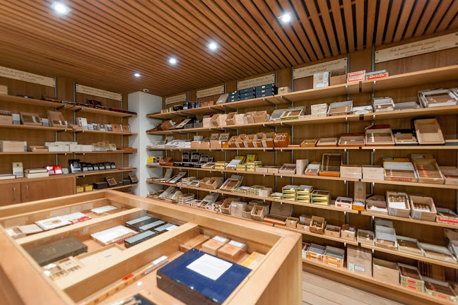 Rezensionen über ZEGG Duty Free Arcada / ZEGG Cigars in Davos - Juweliergeschäft