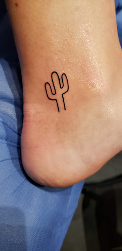 Tattoo Shop «Broken Clover Tattoo», reviews and photos, 710 E 9th St, Tucson, AZ 85715, USA