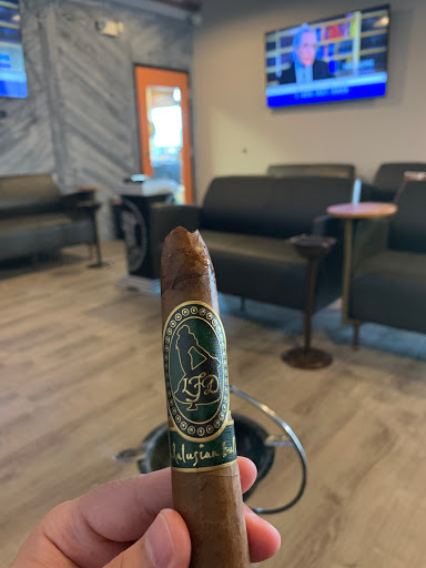 Tobacco Shop «Wooden Indian Tobacco Shop & Cigar Lounge», reviews and photos, 95 S Eagle Rd, Havertown, PA 19083, USA