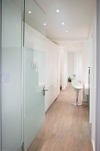 Dental clinics in Antwerp