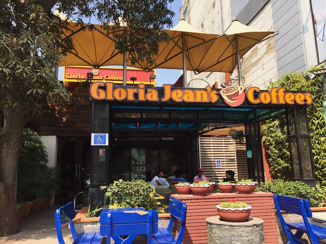 Gloria Jeans Coffee