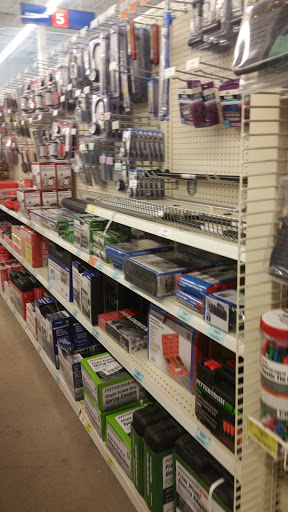 Hardware Store «Harbor Freight Tools», reviews and photos, 1102 W Arbrook Blvd # 104, Arlington, TX 76015, USA