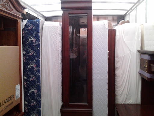 Moving Company «Mango Moving Labor Tampa Clearwater St Pete Sarasota Lakeland», reviews and photos, 14410 Black Dairy Rd, Tampa, FL 33625, USA