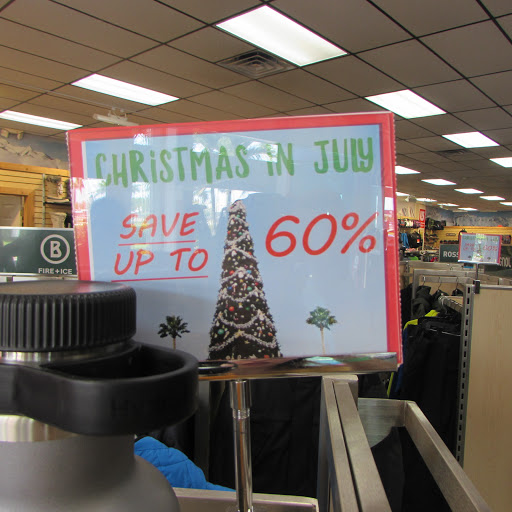 Sporting Goods Store «Peter Glenn Ski & Sports», reviews and photos, 900 Park Centre Blvd, Miami, FL 33169, USA