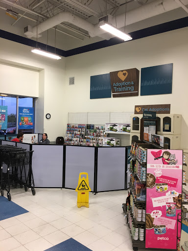 Pet Supply Store «Petco Animal Supplies», reviews and photos, 8010 Wedgewood Ln N, Maple Grove, MN 55369, USA