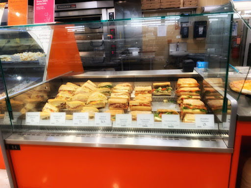 Grocery Store «Whole Foods Market», reviews and photos, 11701 Lake Victoria Gardens Ave, Palm Beach Gardens, FL 33410, USA