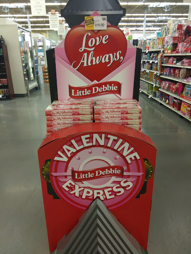 Supermarket «Hy-Vee», reviews and photos, 1300 W Burlington Ave, Fairfield, IA 52556, USA