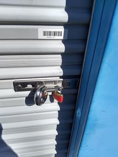 Truck Rental Agency «U-Haul Moving & Storage of Sunsplash», reviews and photos, 125 W Hampton Ave, Mesa, AZ 85210, USA