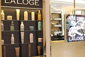 Laloge Beauty Salons image