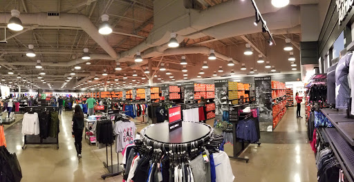 Sporting Goods Store «Nike Factory Store», reviews and photos, 447 Great Mall Dr #484, Milpitas, CA 95035, USA