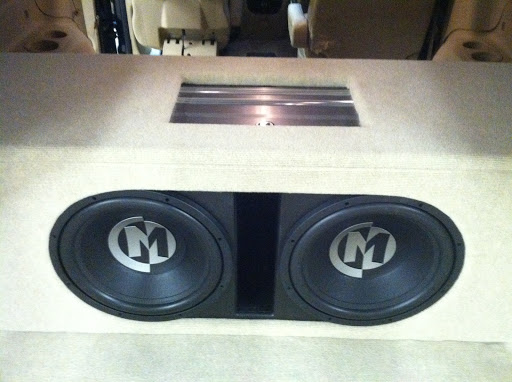 Car Stereo Store «P J Car Tunes & Performance», reviews and photos, 200 Roy Kidd Ave, Corbin, KY 40701, USA