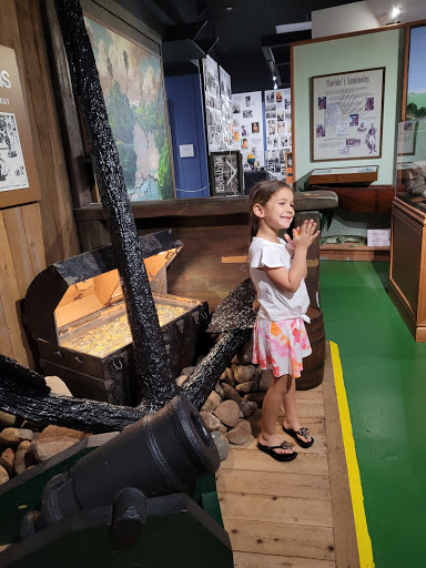 Country Club «St Lucie County Regional History Center», reviews and photos, 414 Seaway Dr, Fort Pierce, FL 34949, USA