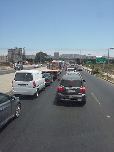 Acceso A La Cantera, Coquimbo, Chile