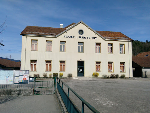 Ecole Primaire Jules Ferry à Le Thillot