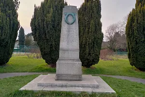 Luton Hoo Memorial Park image