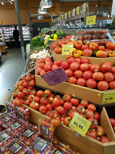 Natural Foods Store «PCC Natural Markets - Greenlake Aurora», reviews and photos, 7504 Aurora Ave N, Seattle, WA 98103, USA