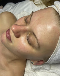 Ash’thetics Beauty Bar - Photo 4 - Car repair in Arlington, TX, Arlington