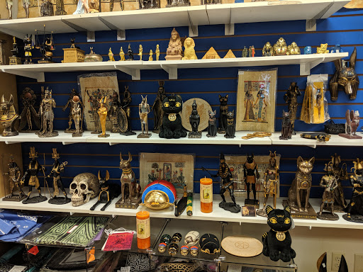 Gift Shop «Crescent Moon Gifts», reviews and photos, 2502 6th Ave, Tacoma, WA 98406, USA