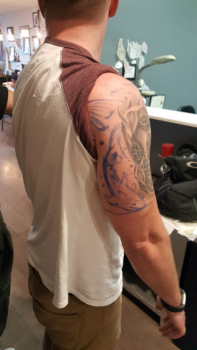 Tattoo Shop «Black Diamond Tattoo», reviews and photos, 412 Lincoln Blvd, Venice, CA 90291, USA