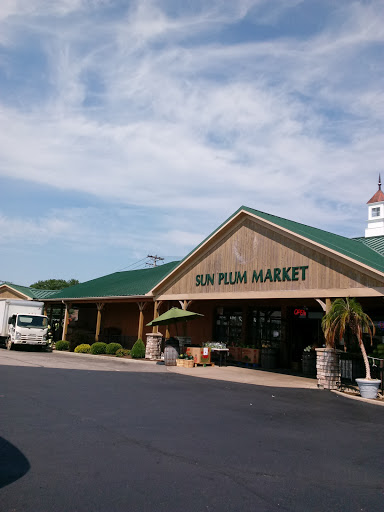 Grocery Store «Sun Plum Market», reviews and photos, 2740 Som Center Rd, Willoughby Hills, OH 44094, USA
