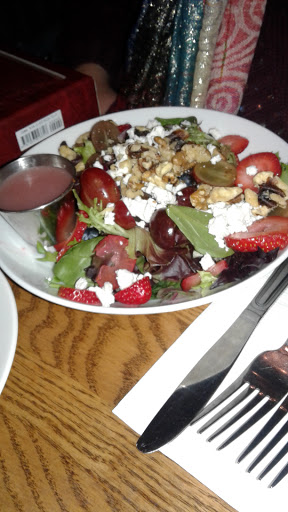 Shopping Mall «Crossgates Mall», reviews and photos, 1 Crossgates Mall Rd, Albany, NY 12203, USA