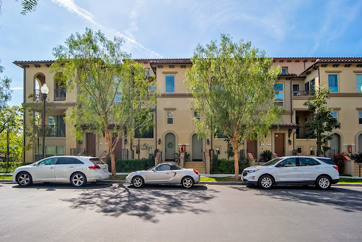 Jessica Hong, REALTOR - Hong Real Estate Group image