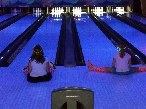 Bowling Alley «Emerson Bowling Lanes», reviews and photos, 1501 36th St, Parkersburg, WV 26104, USA