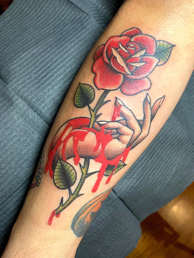 Tattoo Shop «Black Label Tattoo Co.», reviews and photos, 126 E Patrick St, Frederick, MD 21701, USA