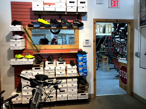 Bicycle Store «Xtreme Wheels Bike and Sport», reviews and photos, 33 S Main St, Council Bluffs, IA 51503, USA