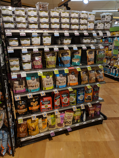 Grocery Store «Food Lion», reviews and photos, 6358 Village Center Dr, Bealeton, VA 22712, USA