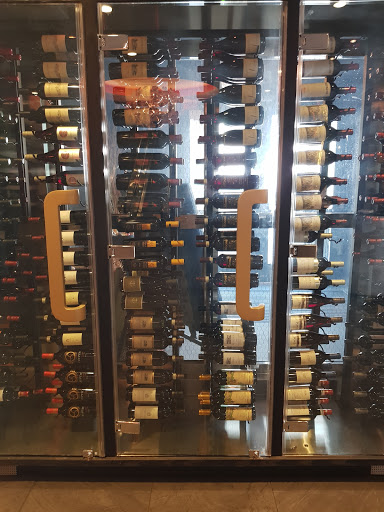 Movie Theater «iPic Theaters», reviews and photos, 2023 Hudson St, Fort Lee, NJ 07024, USA