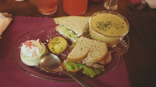 Cafe «Chantilly Cream Dessert Shop/Cafe», reviews and photos, 407 W Main St, Fairborn, OH 45324, USA