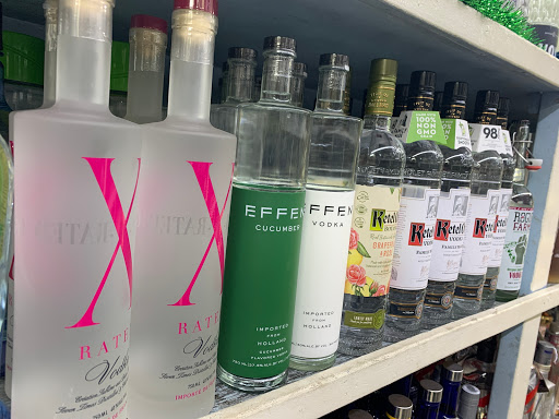 Liquor Store «Peachtree Package Store», reviews and photos, 300 Peachtree St NE # Cs1, Atlanta, GA 30308, USA