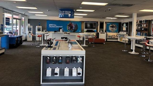 Cell Phone Store «AT&T», reviews and photos, 1332 N John Young Pkwy, Kissimmee, FL 34741, USA