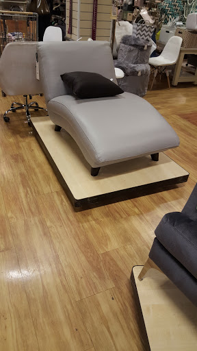 Department Store «HomeGoods», reviews and photos, 2201 Nostrand Ave, Brooklyn, NY 11210, USA