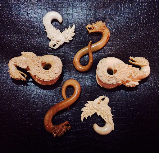 Explore tattoo ideas for hands, creative tattoo ideas in Tucson, available at Straight to the Point