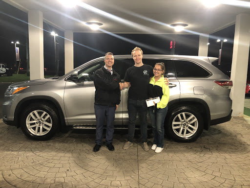 Toyota Dealer «Galaxy Toyota», reviews and photos, 750 NJ-36, Eatontown, NJ 07724, USA