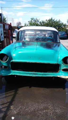 Auto Body Shop «Miami Blue Paint & Body Shop Inc.», reviews and photos, 3732 NW 82nd St, Miami, FL 33147, USA