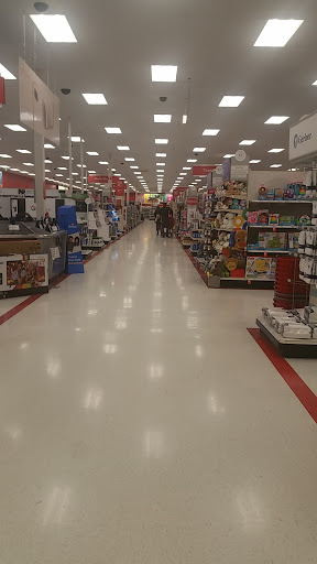 Department Store «Target», reviews and photos, 356 12th St SW, Forest Lake, MN 55025, USA