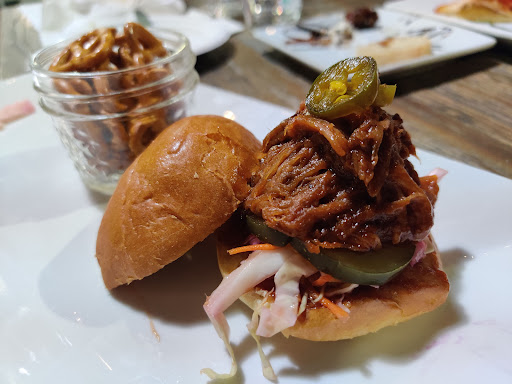 Wine Bar «District Wine», reviews and photos, 144 Linden Ave, Long Beach, CA 90802, USA