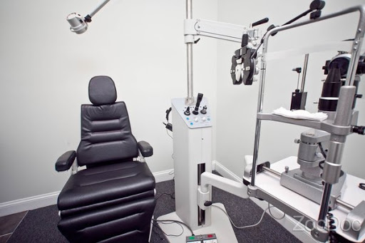Optometrist «Chicago Eye Care Center», reviews and photos, 3104 W Devon Ave, Chicago, IL 60659, USA