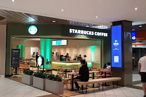 Starbucks | Beiramar Shopping image