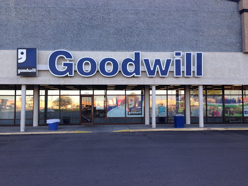 Goodwill, 2223 N Webb Rd, Grand Island, NE 68803, Thrift Store