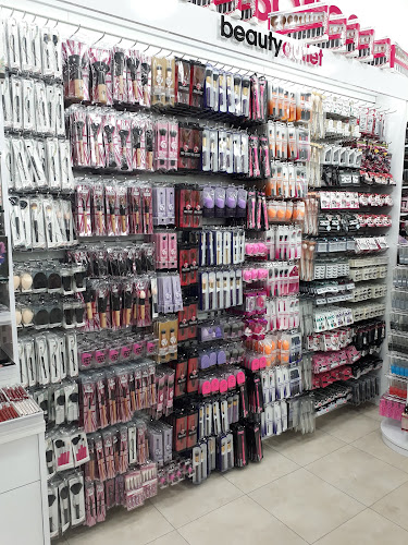Comments and reviews of Beauty Outlet