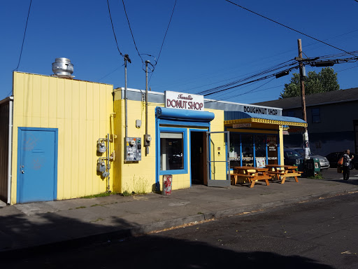 Dessert Shop «Tonallis Donuts & Cream», reviews and photos, 2805 NE Alberta St, Portland, OR 97211, USA