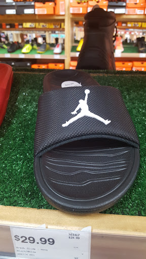 Shoe Store «WSS», reviews and photos, 1150 S Harbor Blvd, Fullerton, CA 92832, USA