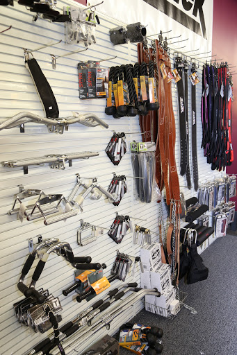 Exercise Equipment Store «G&G Fitness Equipment - Cranberry», reviews and photos, 17020 Perry Hwy, Warrendale, PA 15086, USA