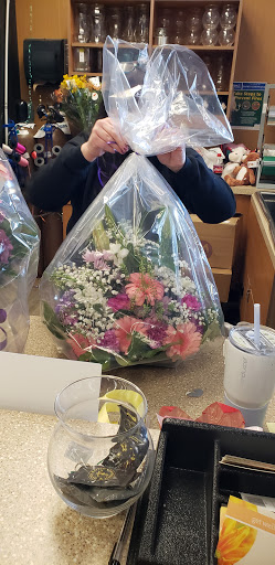 Grocery Store «Jewel-Osco», reviews and photos, 1400 21st St, Zion, IL 60099, USA