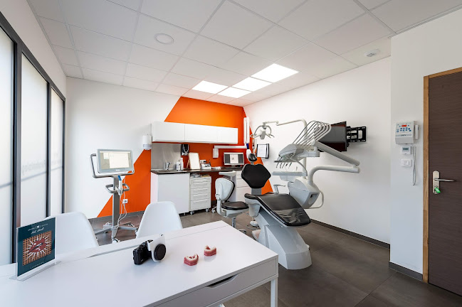 Opinii despre Artdent Clinic | La Fourragère în Marseille - Dentiste